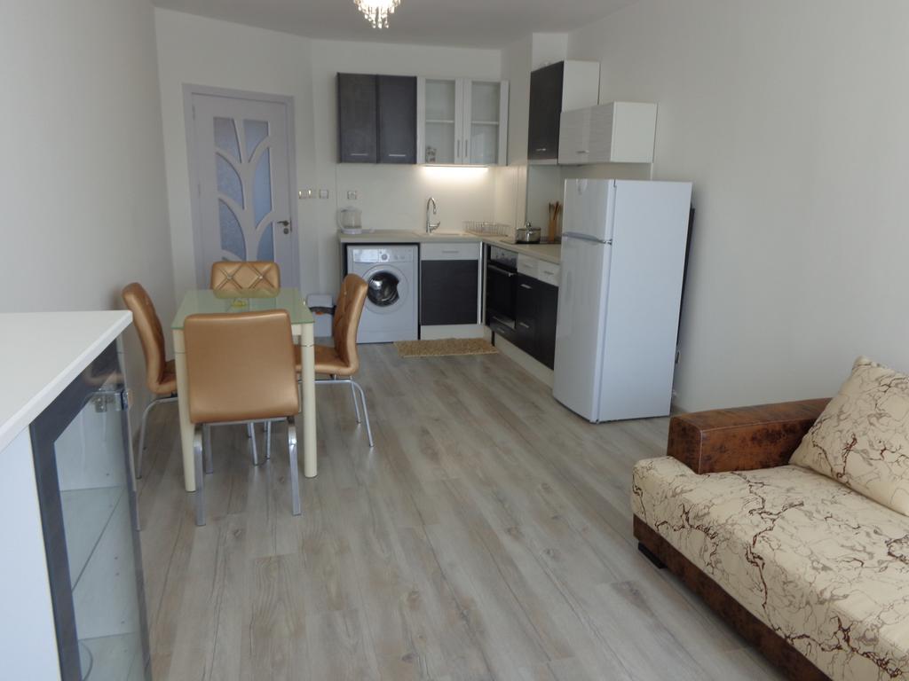 בורגאס Apartment Alyosha חדר תמונה